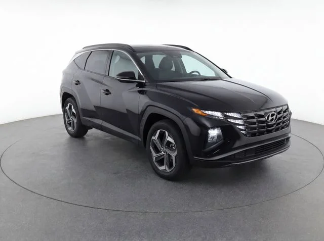 Used 2023 Black Hyundai SEL image 8