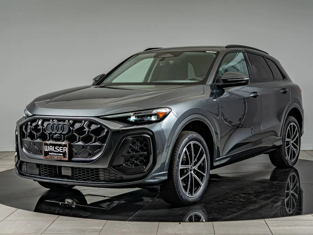 New 2026 Daytona Gray Metallic Audi 2.0T Premium Plus image 1