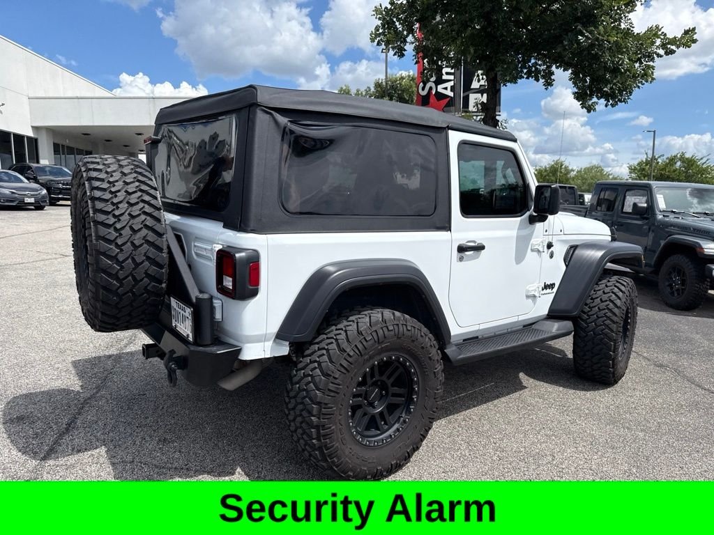 Used 2023 White Jeep Sport S image 9