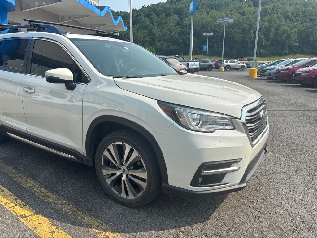 Used 2022 White Subaru Limited image 2