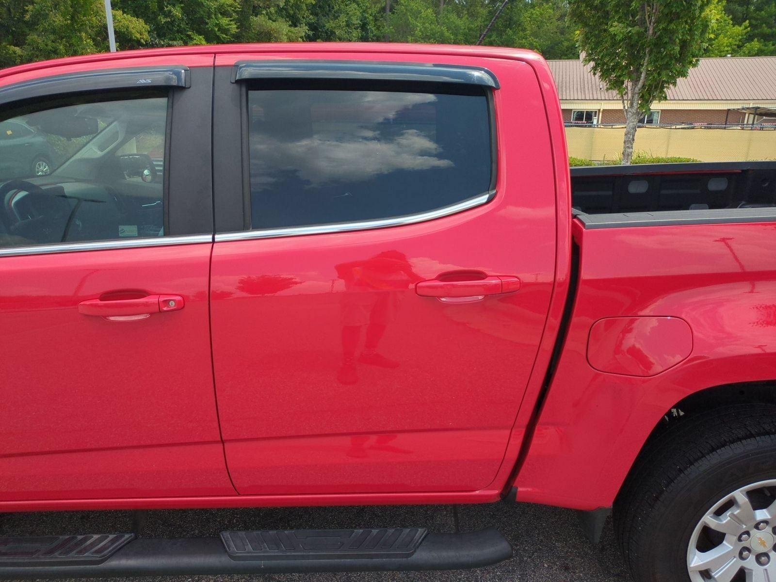 Used 2018 Red Hot Chevrolet 2WD LT image 29