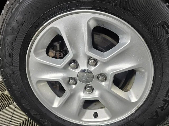 Used 2015 Black Jeep Laredo image 2