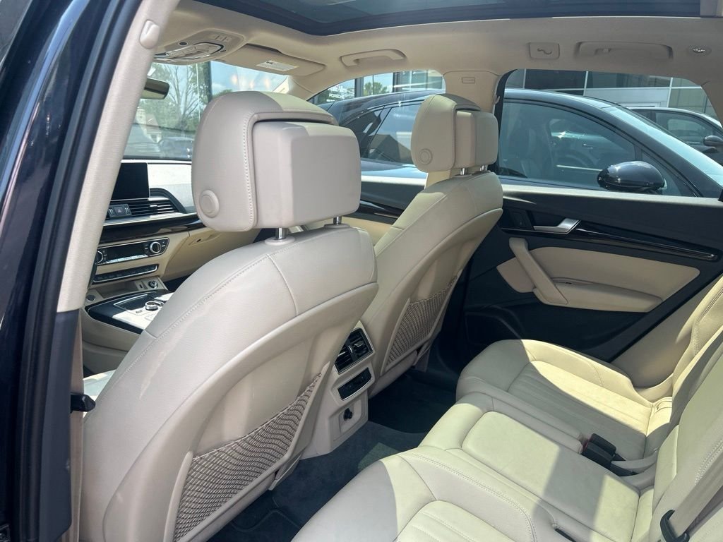 Used 2018 Blue Audi 2.0T image 22