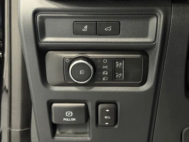 Used 2022 Black Ford Limited image 13
