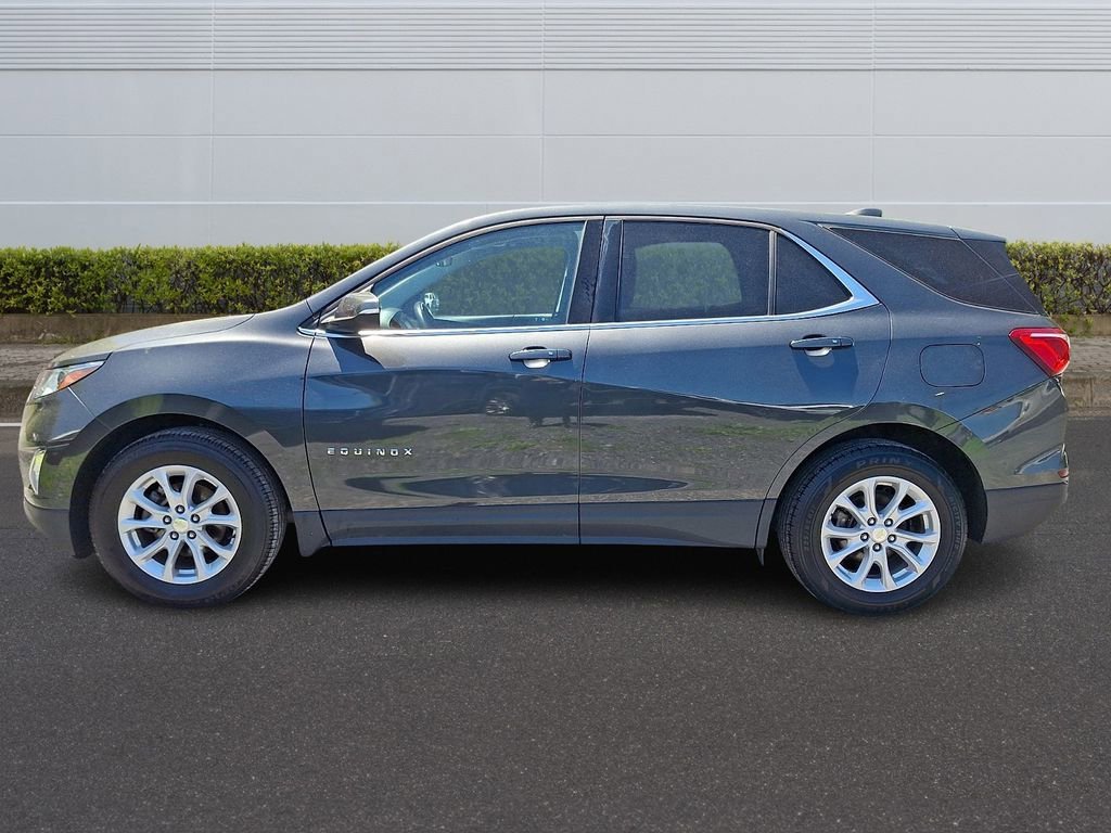 Used 2018 NIGHTFALL GRAY METALLIC Chevrolet LT image 4