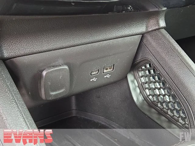 Used 2024 White Chevrolet LT image 10