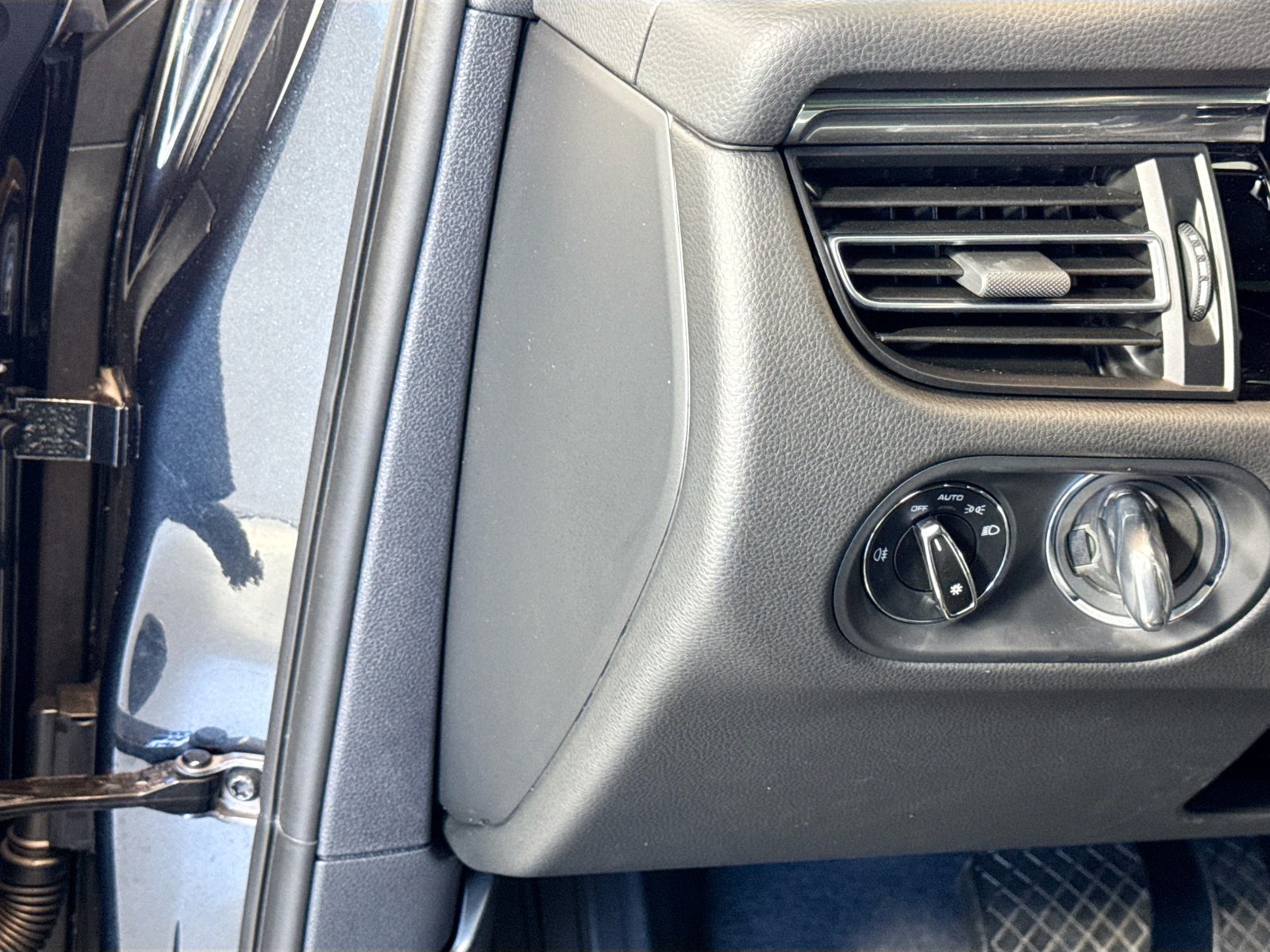 Used 2026 Volcano Grey Porsche  image 13