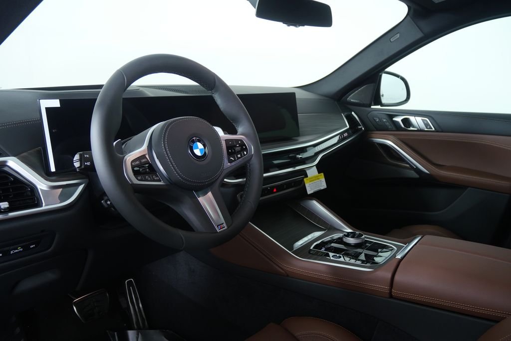 Used 2027 Green Metallic BMW xDrive40i image 12
