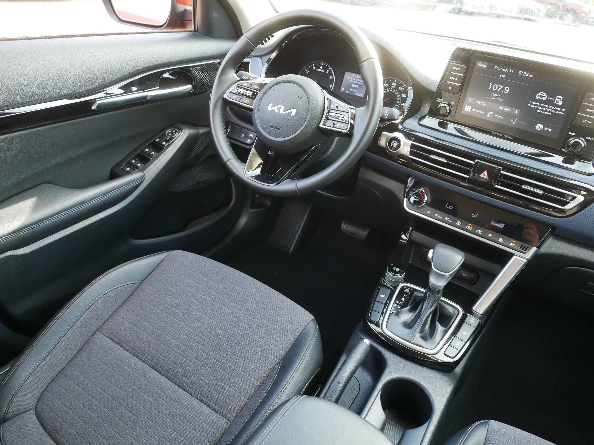 Certified Used 2023 Mars Orange Kia S image 9