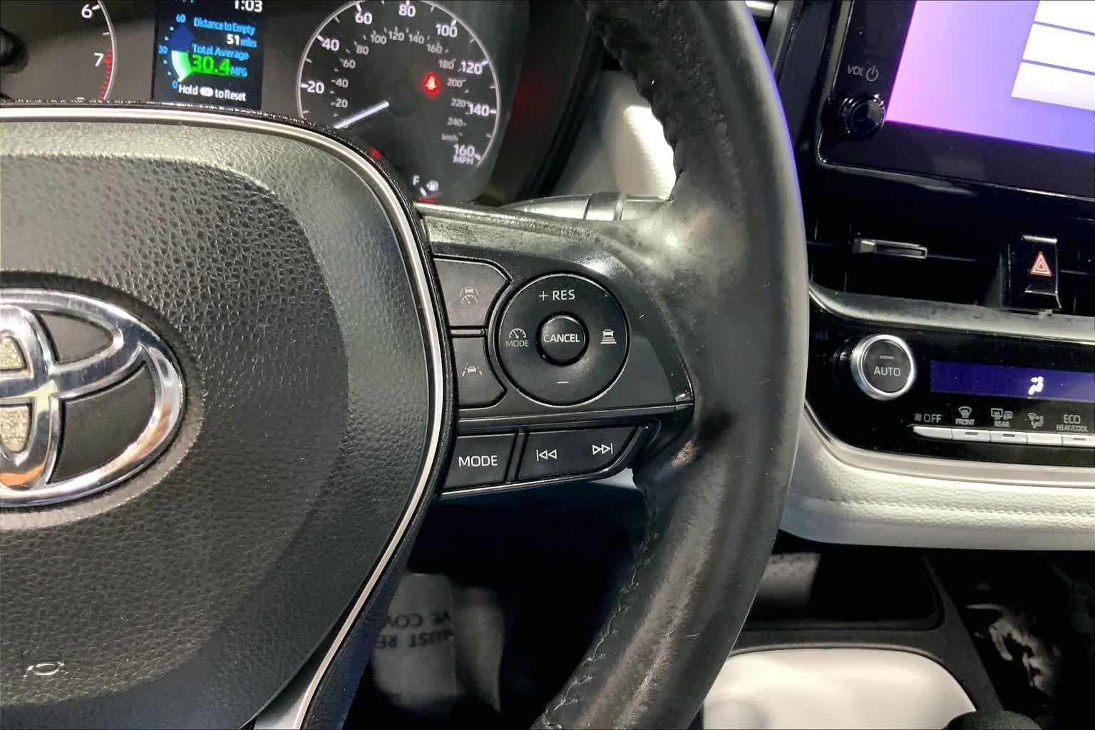 Used 2023 Classic Silver Metallic Toyota SE image 25