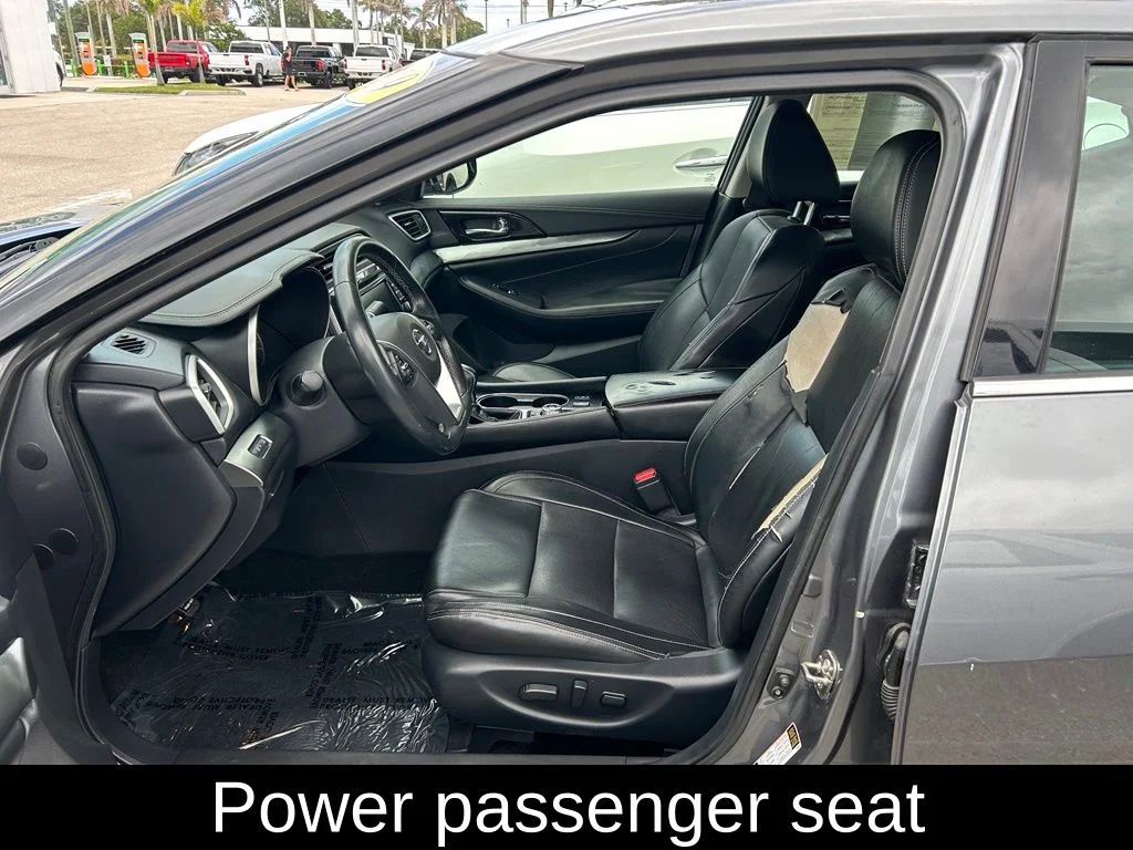 Used 2019 Gun Metallic Nissan 3.5 SV image 15