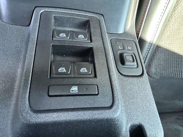 Used 2024 Silver Ford Raptor image 17
