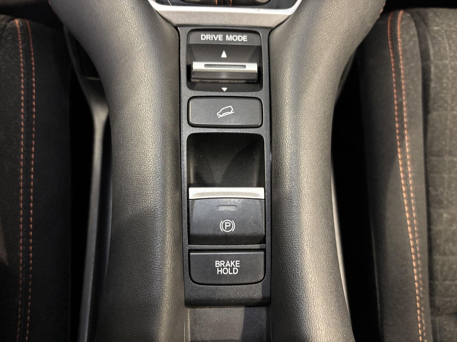 Used 2024 Urban Gray Pearl Honda Sport image 25