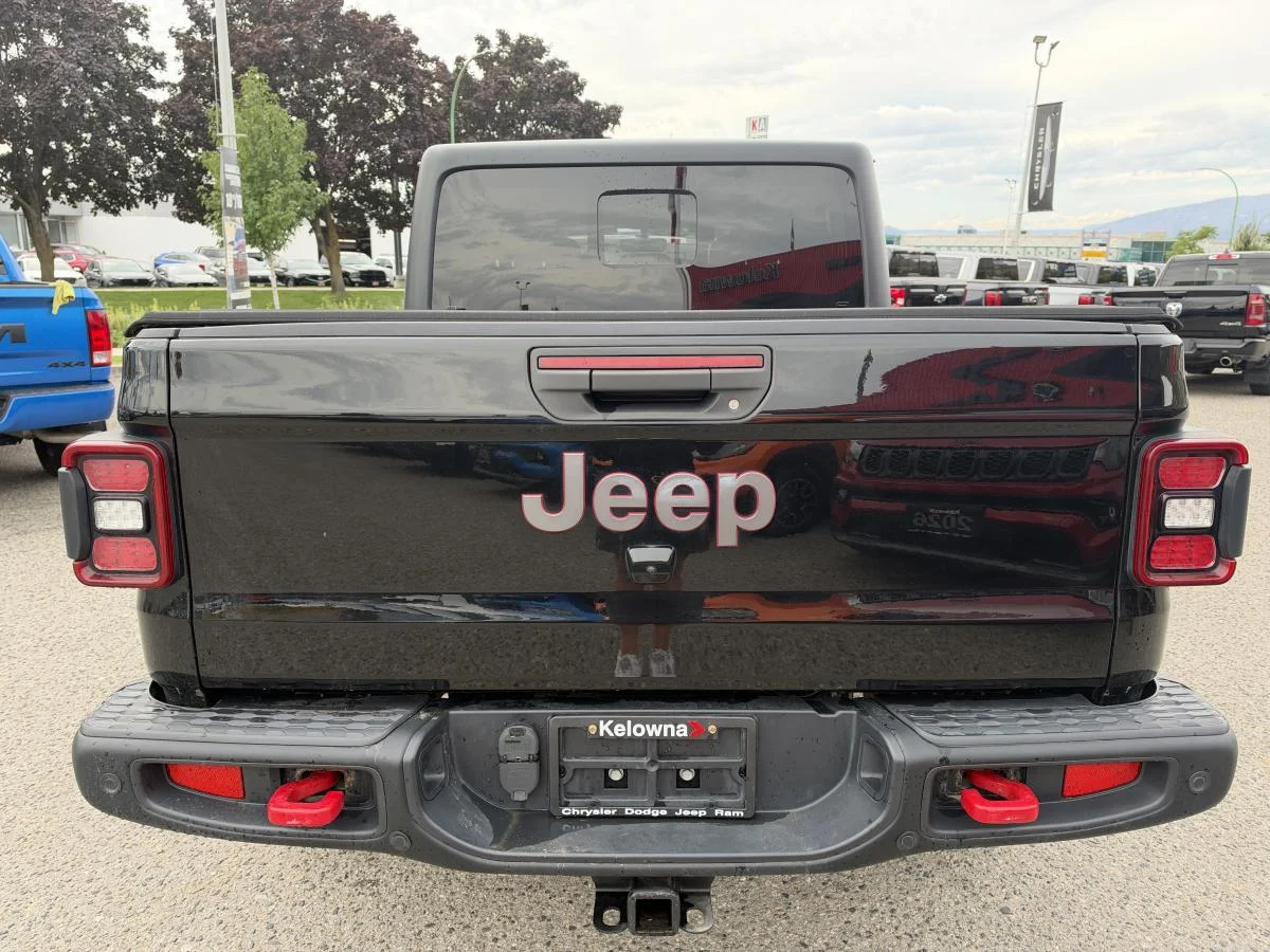 Used 2020 Black Jeep Rubicon image 5