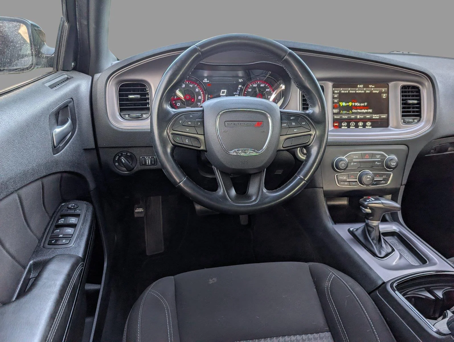 Used 2023 Sublime Metallic Clearcoat Dodge SXT image 30