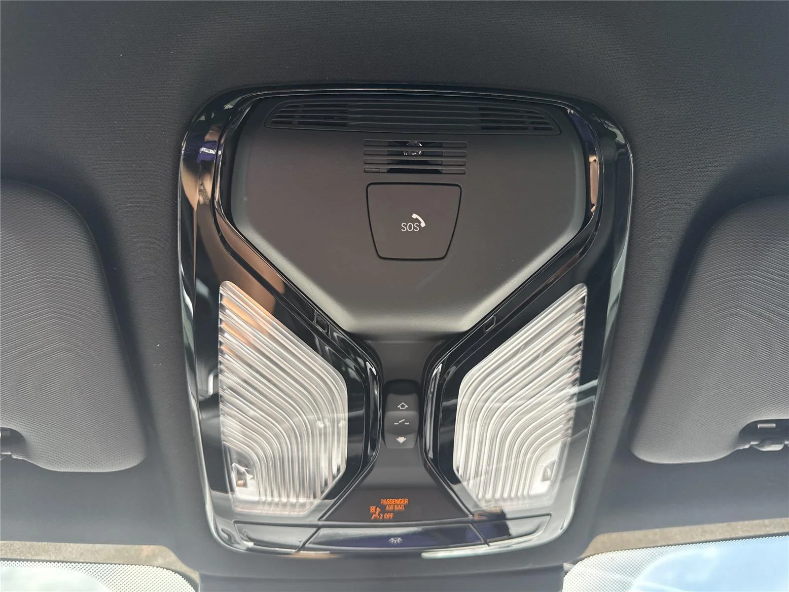 Used 2026 Skyscraper Grey Metallic BMW sDrive40i image 28