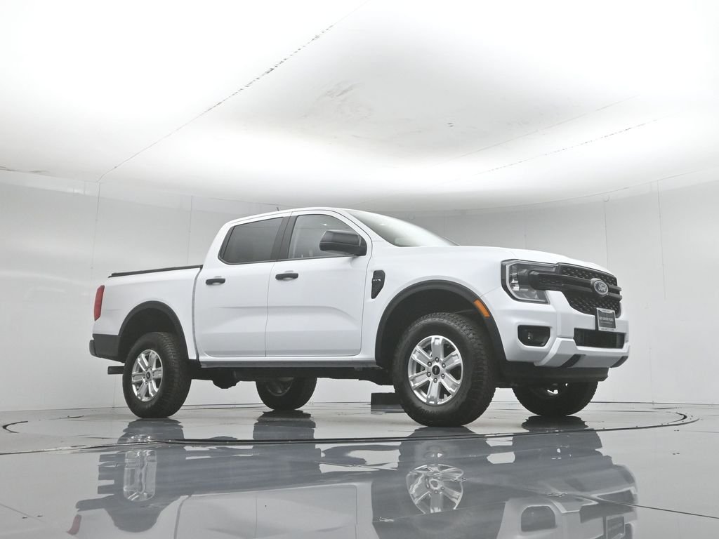 Certified Used 2025 White Ford XL image 4