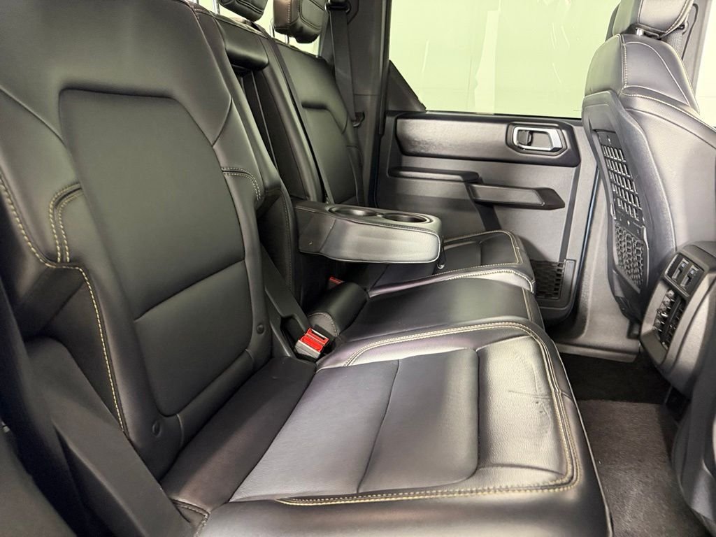 Used 2025 Gray Ford Badlands image 29