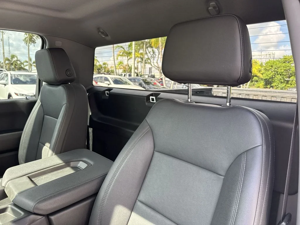 Used 2025 Summit White GMC Pro image 20