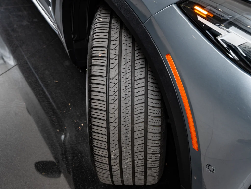 Used 2024 Skyscraper Gray Metallic BMW xDrive40i image 52