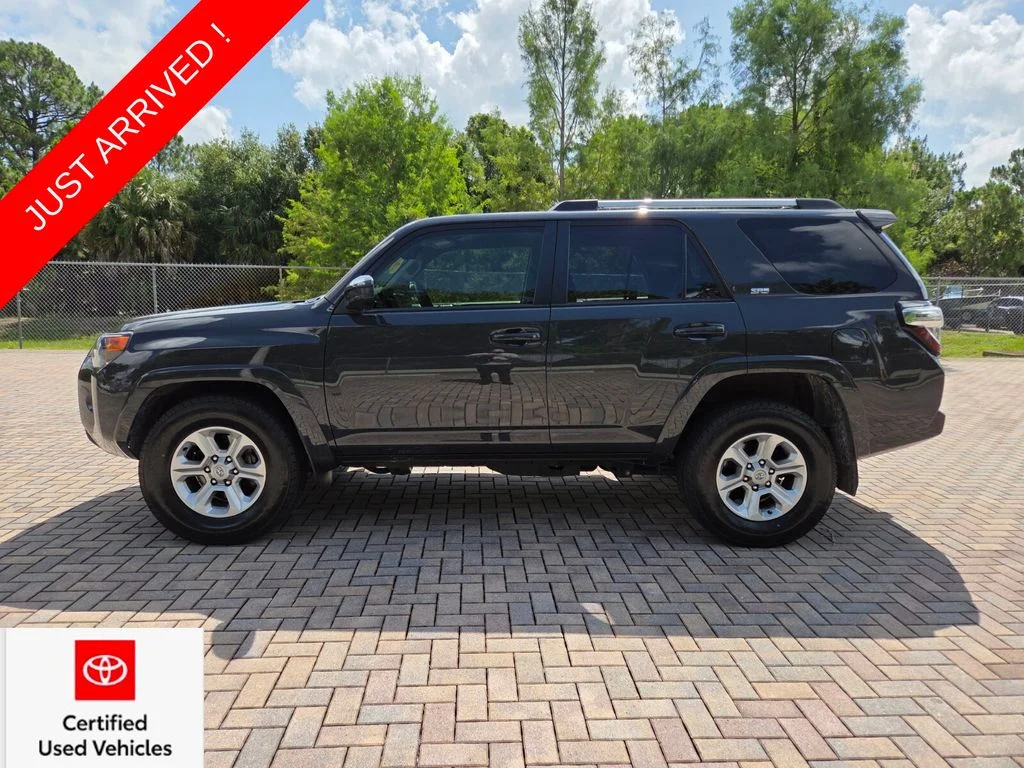 Certified Used 2024  Toyota SR5 image 8