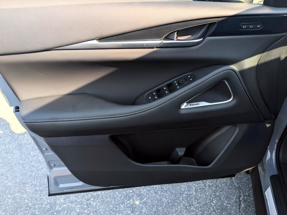 New 2027 Harbor Gray INFINITI SPORT image 9