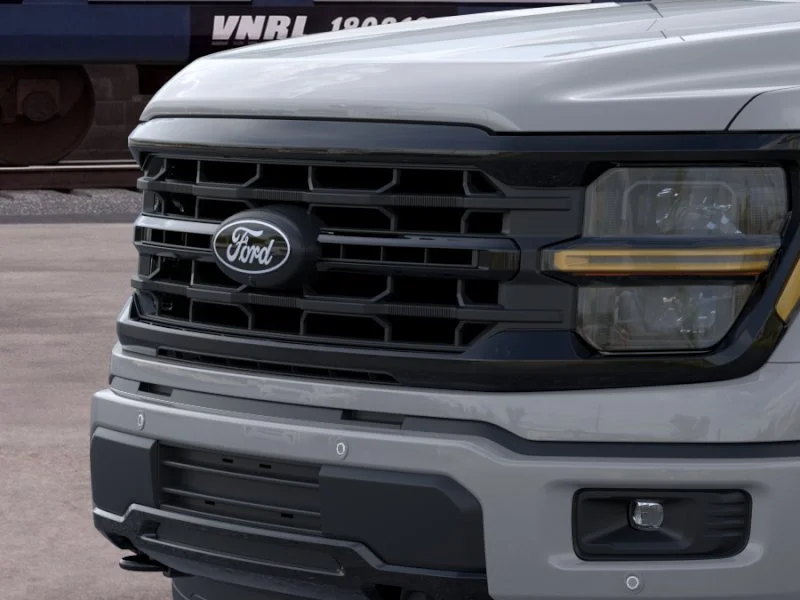 New 2026 Avalanche Ford XLT image 17