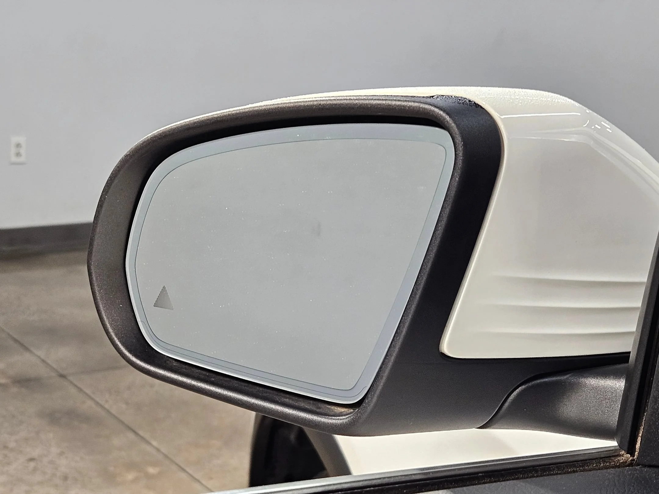 Used 2021 Polar White Mercedes-Benz GLC 300 image 22