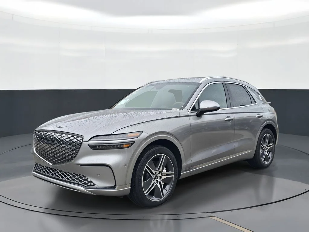 2027 GENESIS GV70