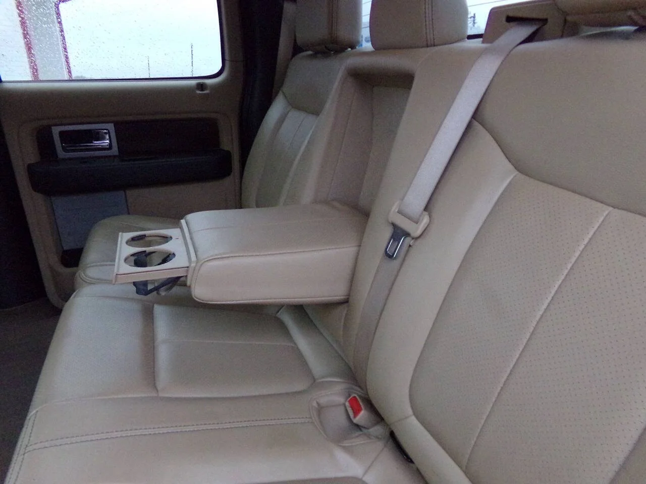 Used 2013 Tuxedo Black Metallic/Pale Adobe Metallic Ford Lariat 4x4 4dr SuperCrew Styleside 5.5 ft. SB image 12