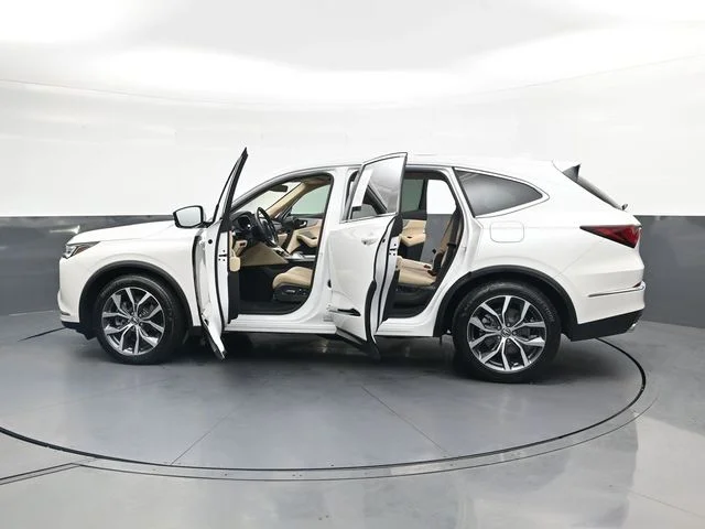 Used 2023 White Acura Technology image 43