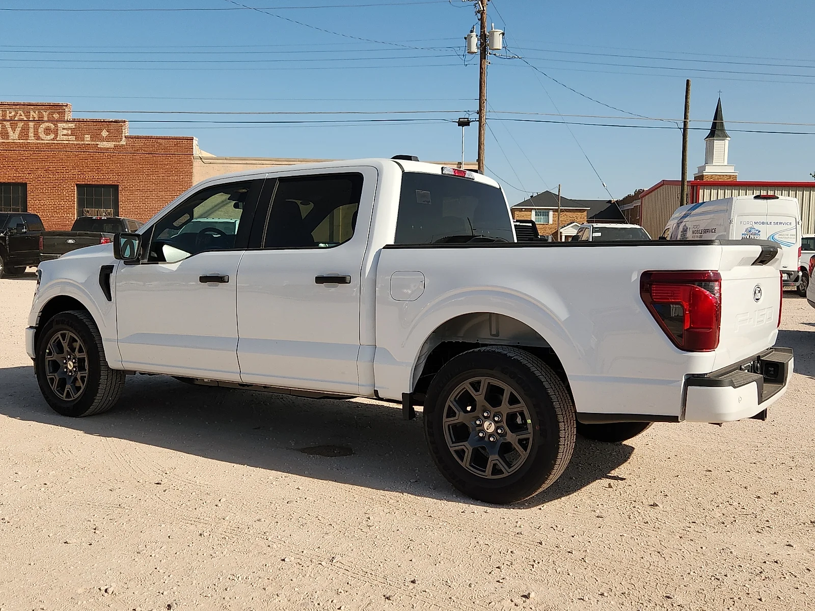 New 2026 Oxford White Ford STX image 4