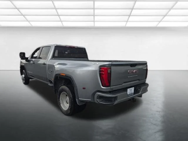 Used 2025 Silver GMC Pro image 7