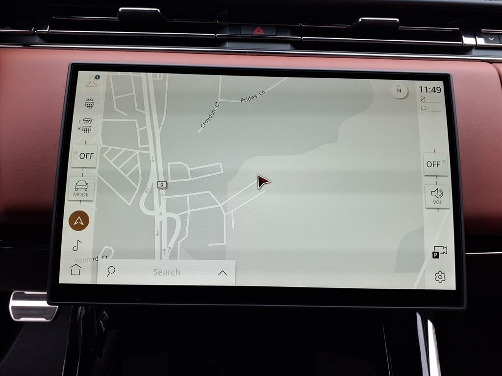 New 2026 Ostuni Pearl White LAND ROVER  image 12