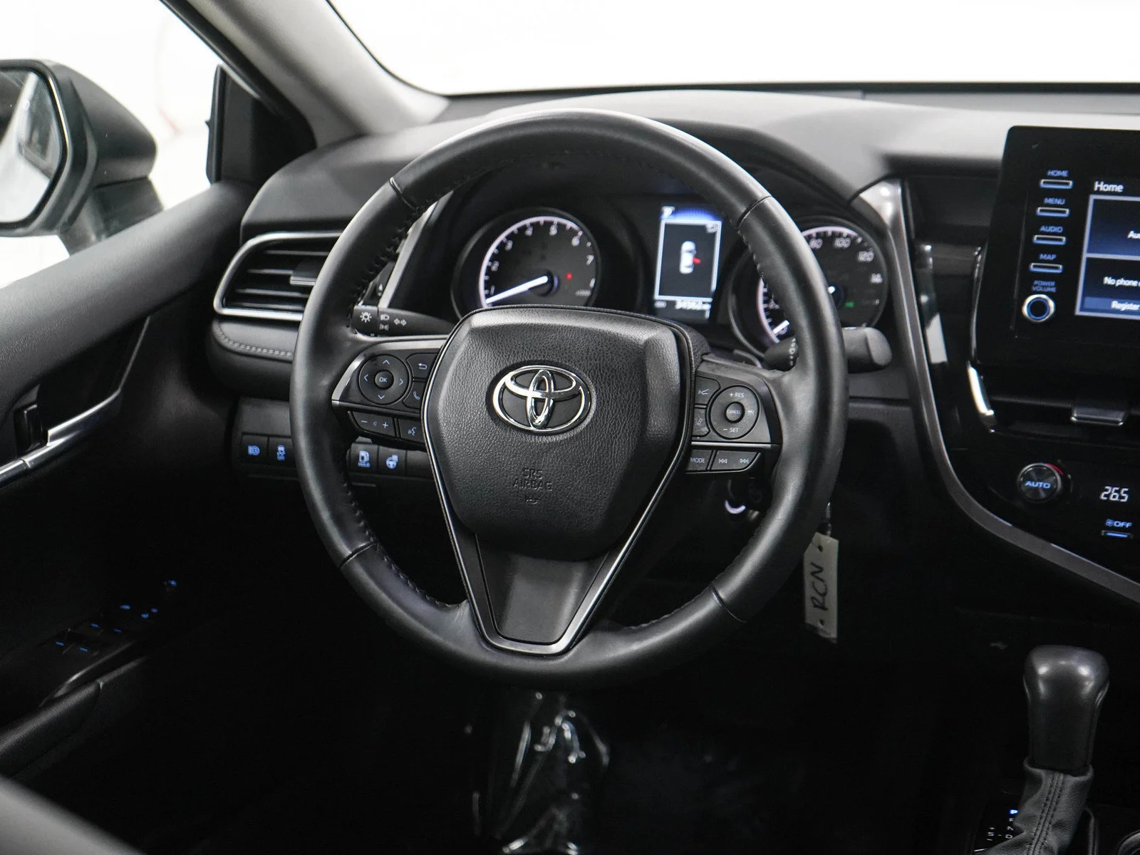 Used 2024 White Toyota  image 14