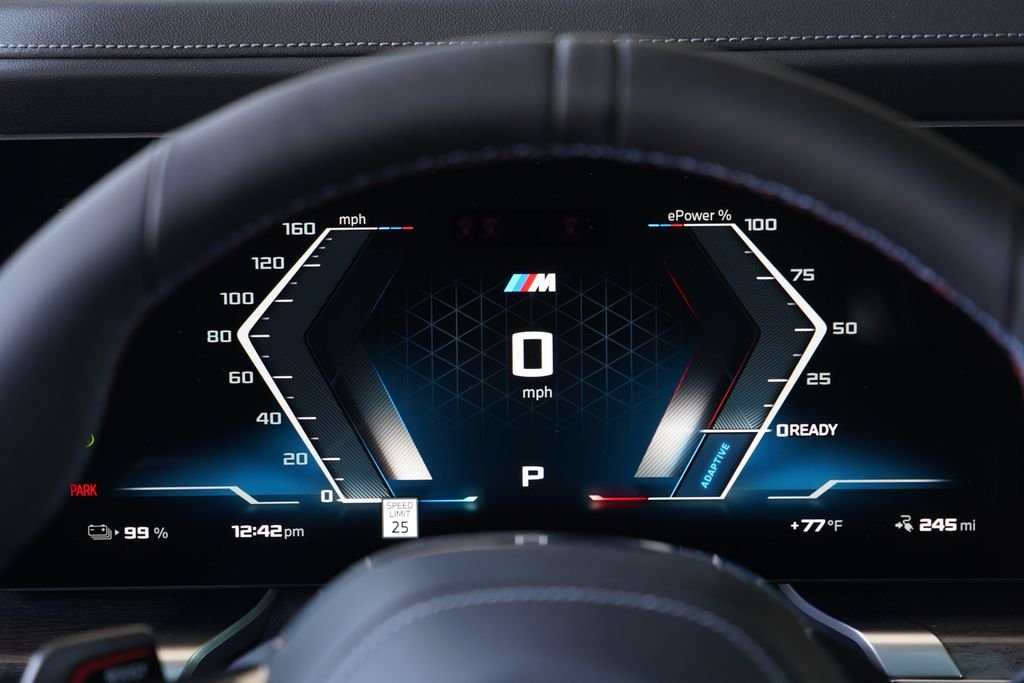 New 2026 Black Sapphire Metallic BMW M70 image 16