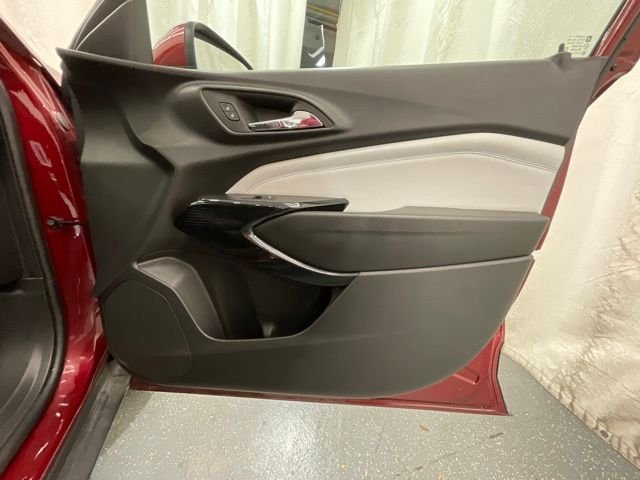 Used 2025 Red Chevrolet LT image 22