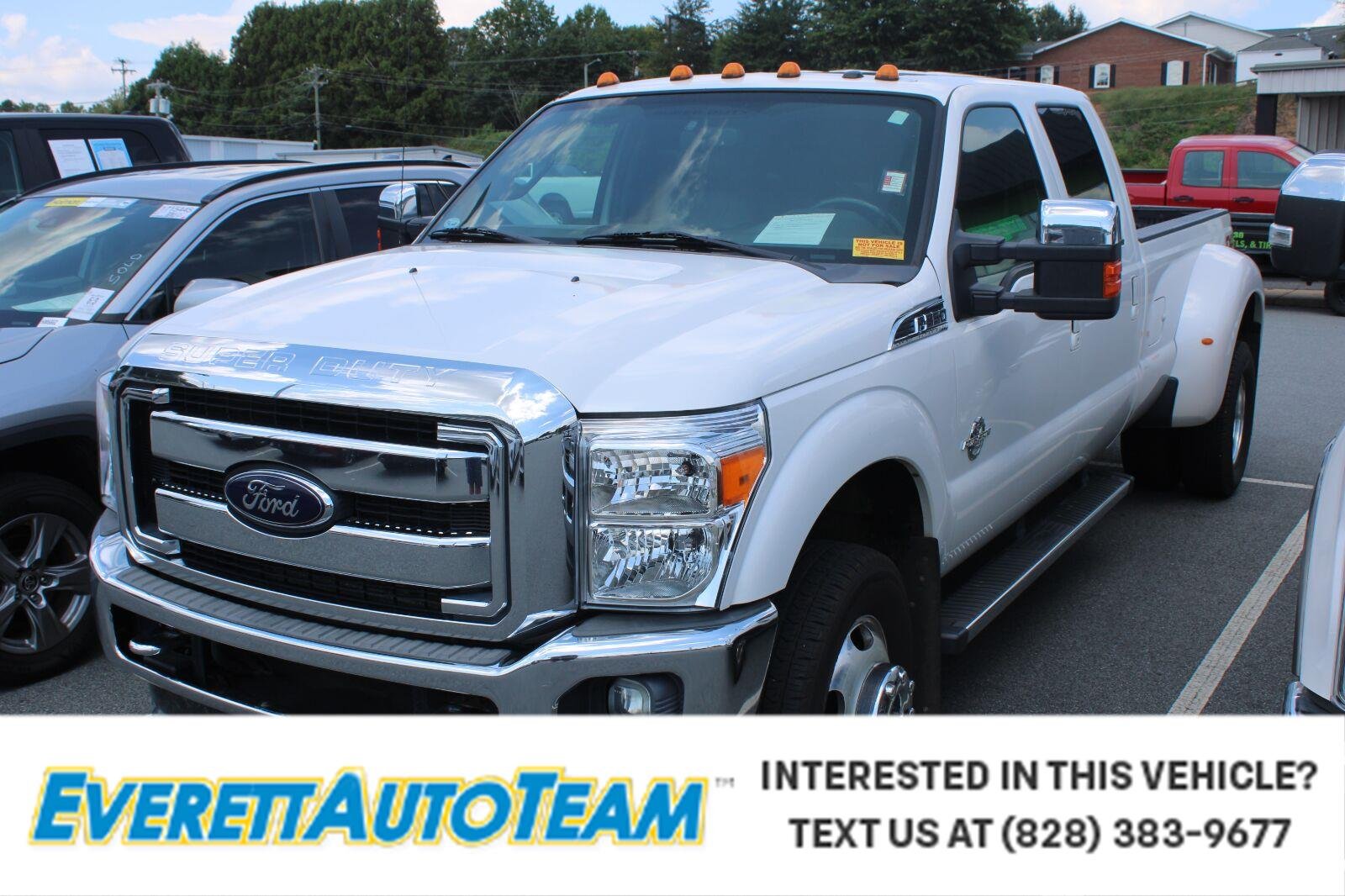 Used 2012 White Platinum Metallic Tri-Coat Ford Lariat image 1