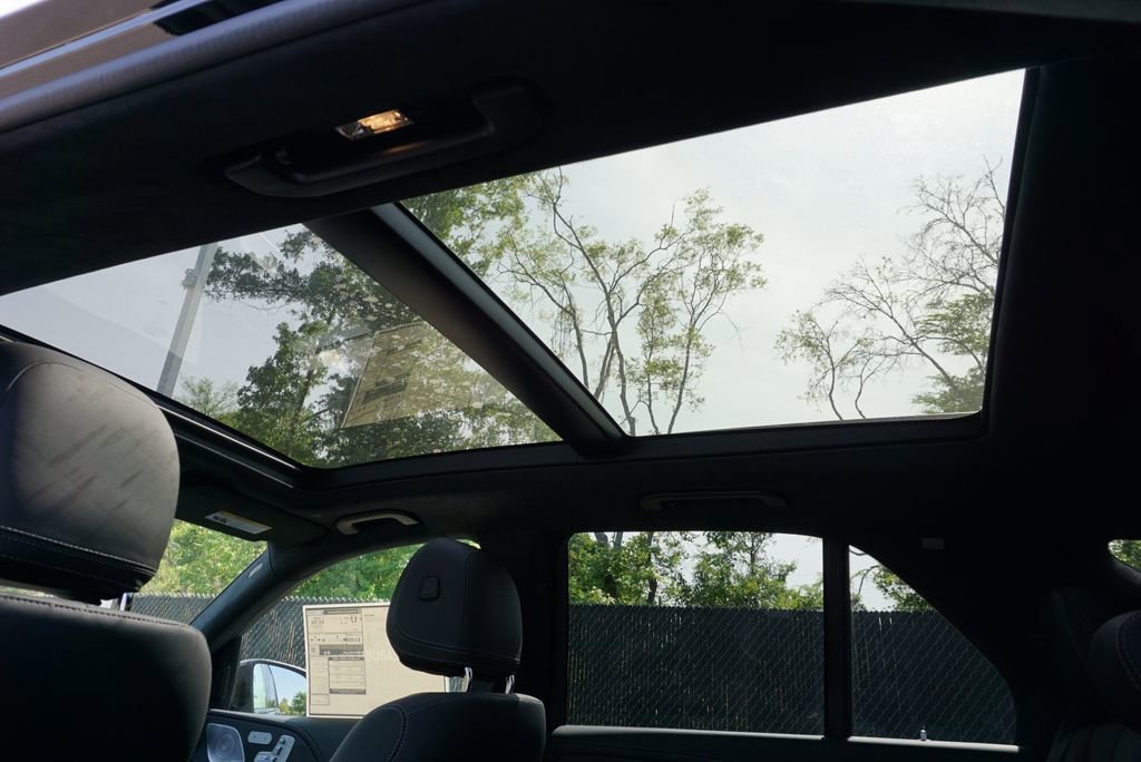 New 2026 Obsidian Black Metallic Mercedes-Benz GLE 63 S AMG® image 37