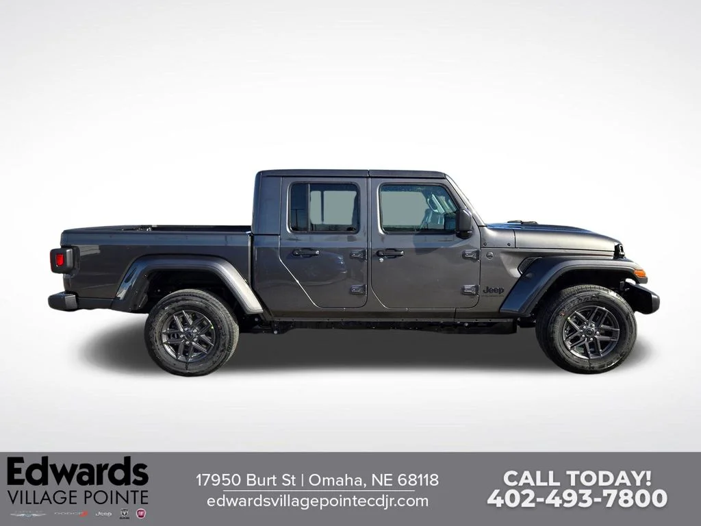 New 2026 Granite Crystal Metallic Clear-Coat Exterior Paint Jeep Sport S image 2