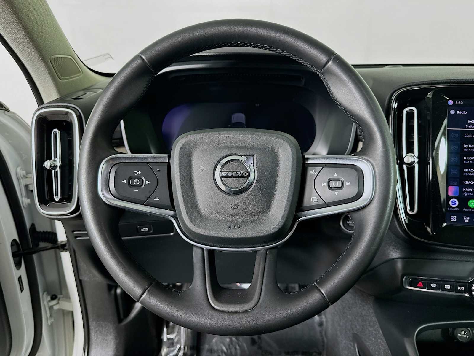 Certified Used 2023 Crystal White Volvo Plus image 11