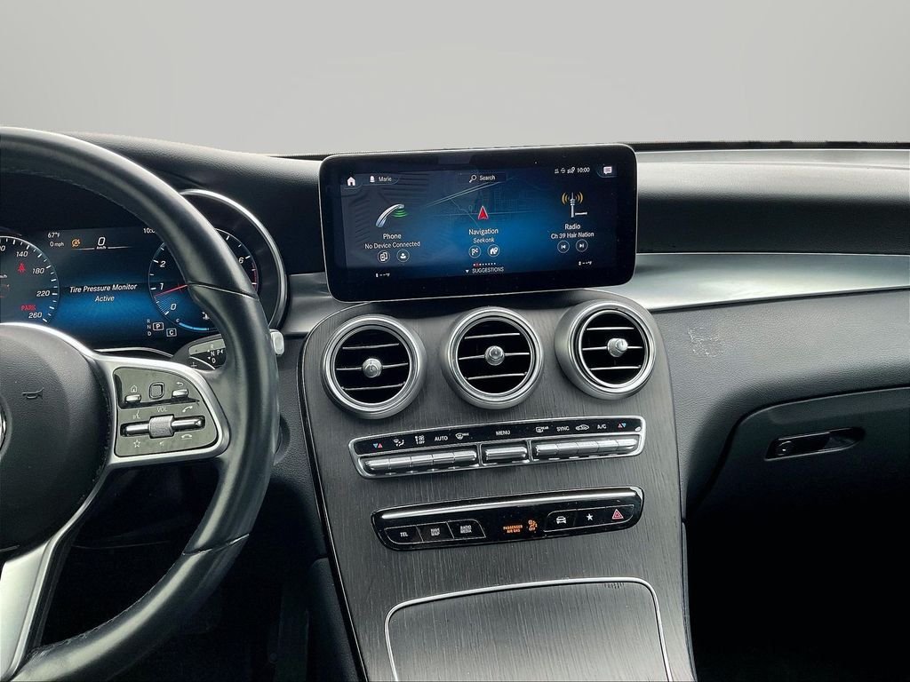 Used 2022 Black Mercedes-Benz GLC 300 image 11