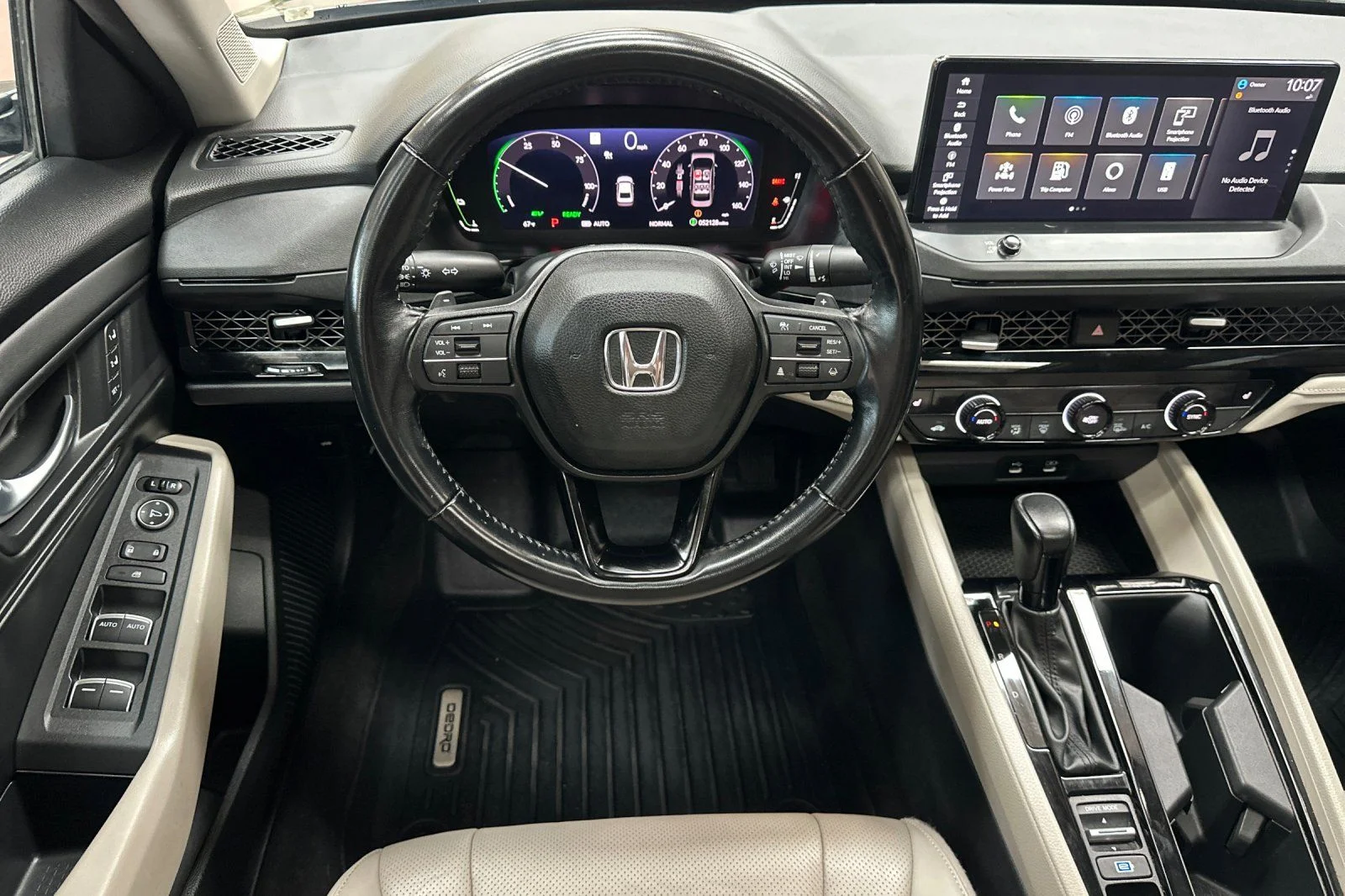 Used 2024 Meteorite Gray Metallic Honda EX-L image 19