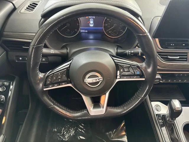 Used 2023 Black Nissan 2.5 SL image 29