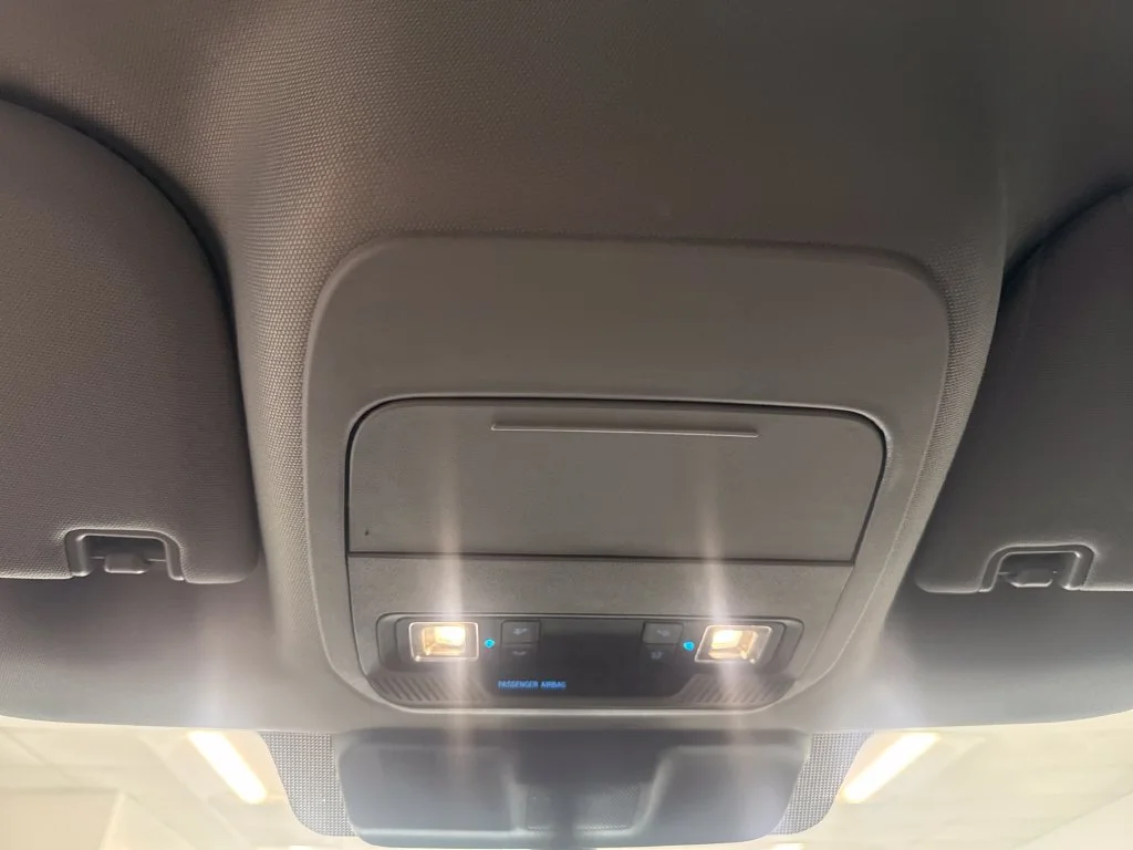 Used 2024 White Ford XL image 18