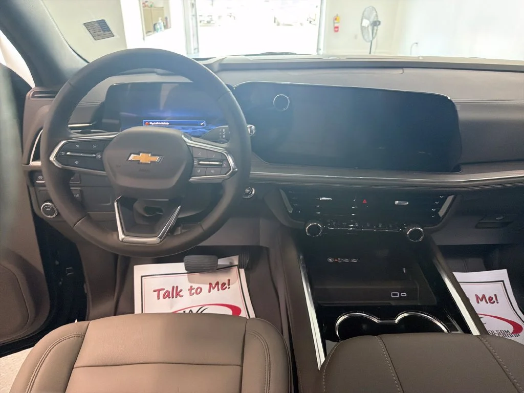 New 2027 Black Chevrolet LT image 14