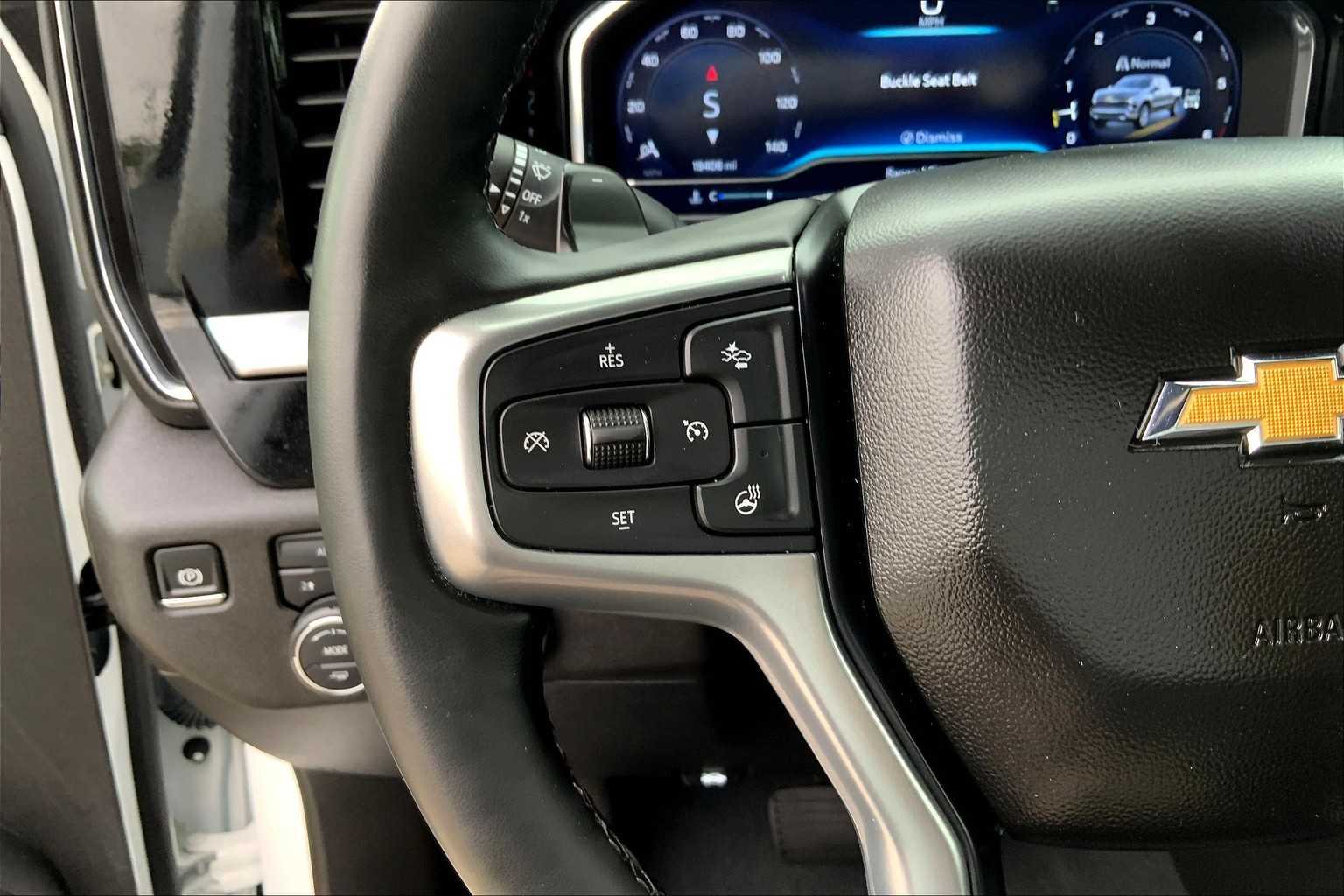 Used 2024 Summit White Chevrolet LTZ image 22