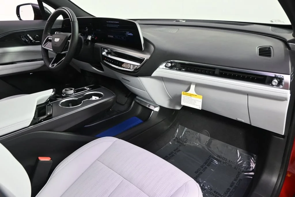 2026 Cadillac LYRIQ Luxury - Photo 15