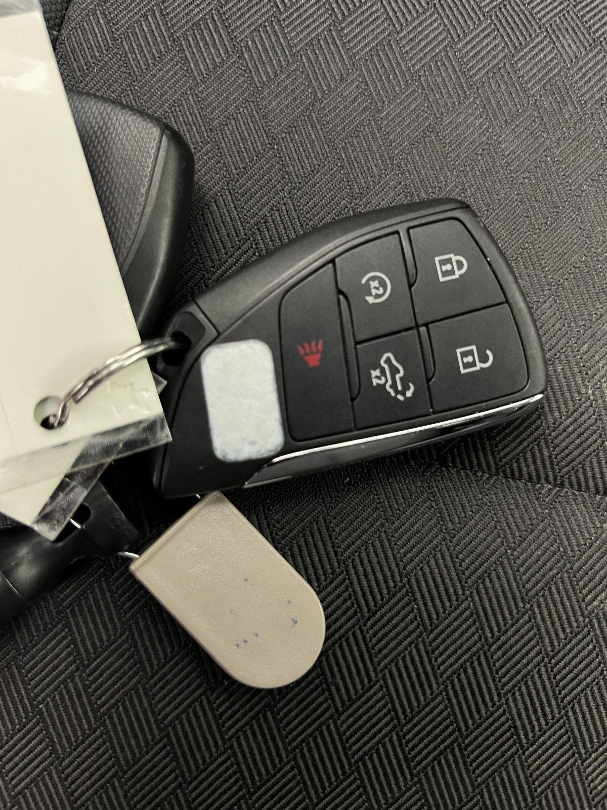 Used 2022 Northsky Blue Metallic Chevrolet LT image 41