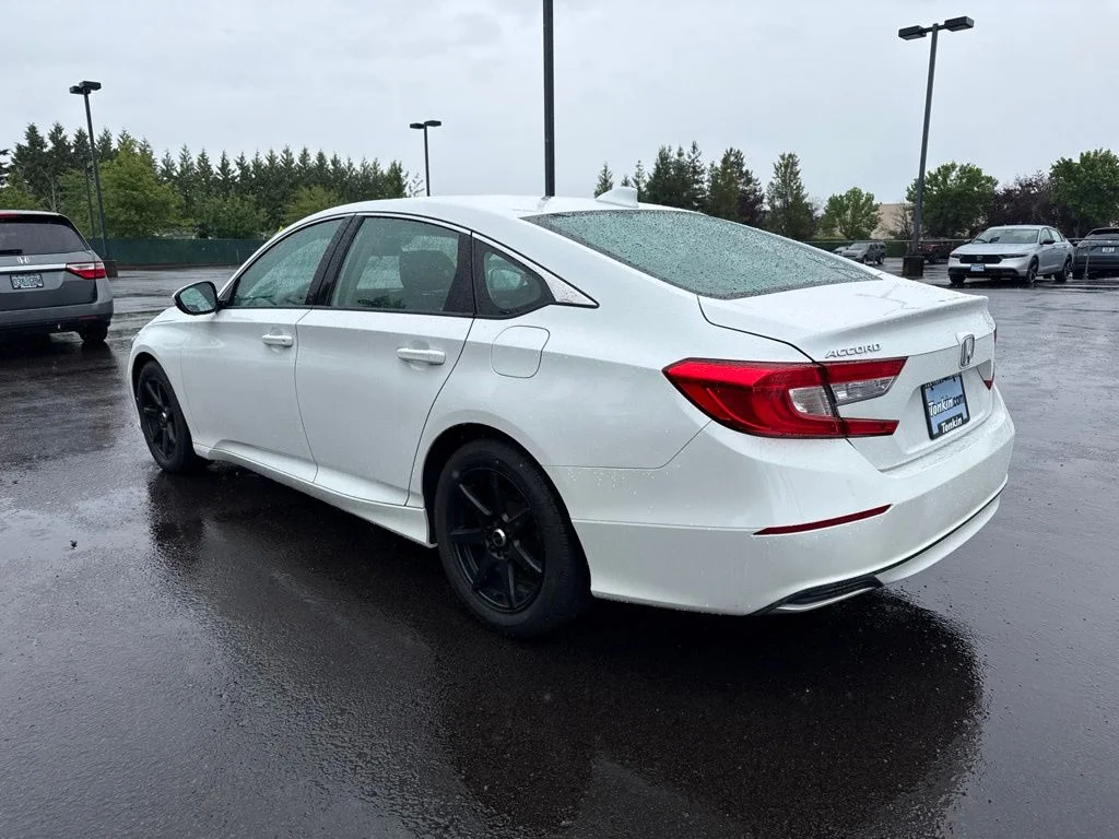 Used 2019 Platinum White Pearl Honda LX image 5